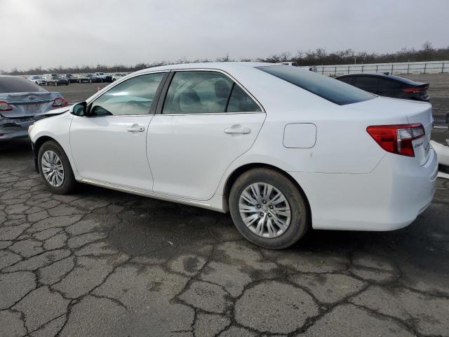 Obraz 2 z 2014 TOYOTA CAMRY L 2014 z VIN 4T1BF1FK2EU419341