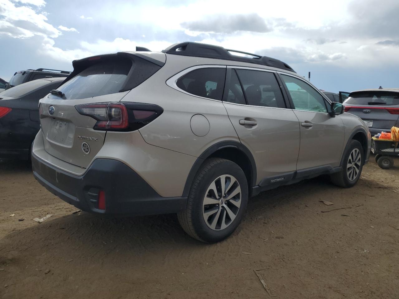 Изображение 3 2020 SUBARU OUTBACK PREMIUM 2020 с VIN 4S4BTACC2L3151223