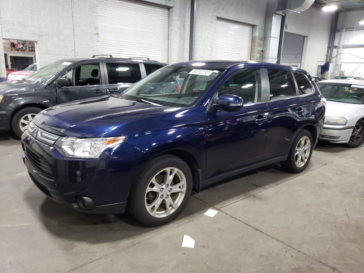 Obraz 2014 MITSUBISHI OUTLANDER GT 2014