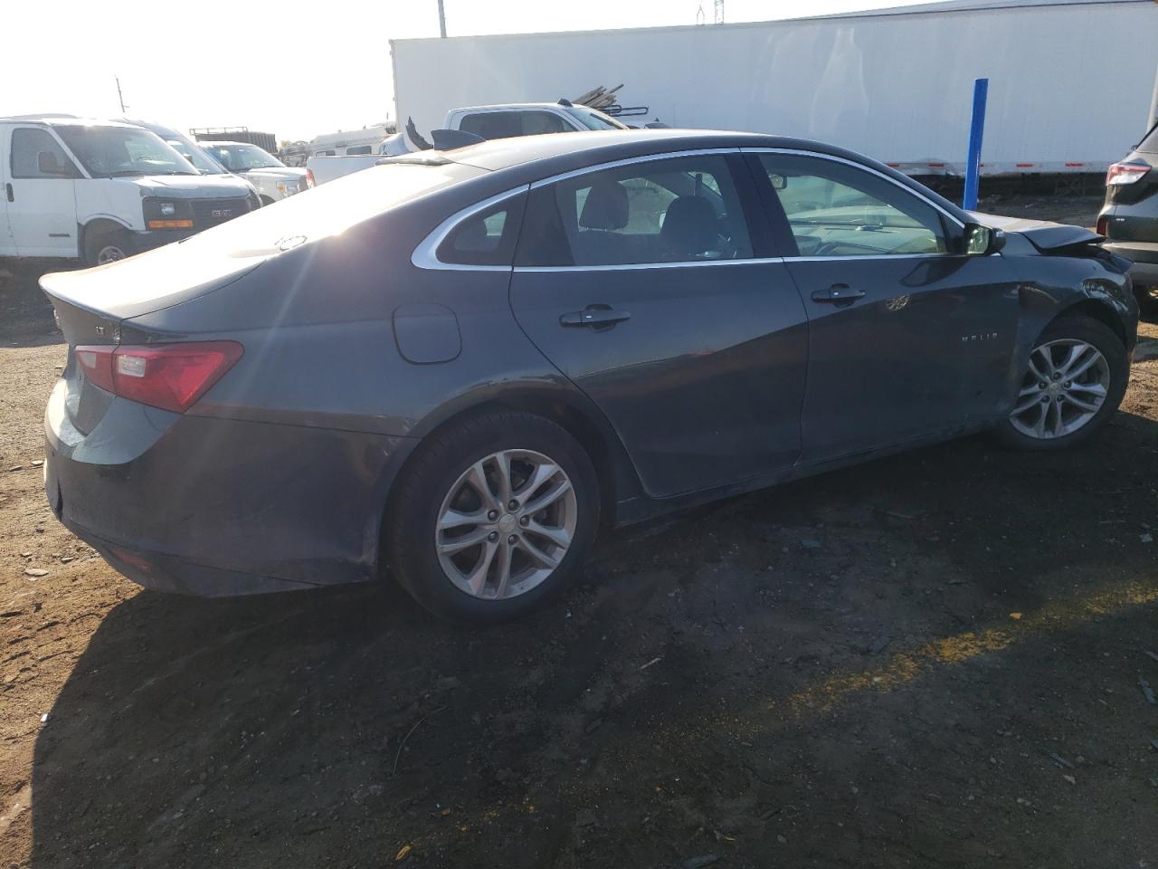 Изображение 3 2016 CHEVROLET MALIBU LT 2016 с VIN 1G1ZE5ST3GF214221