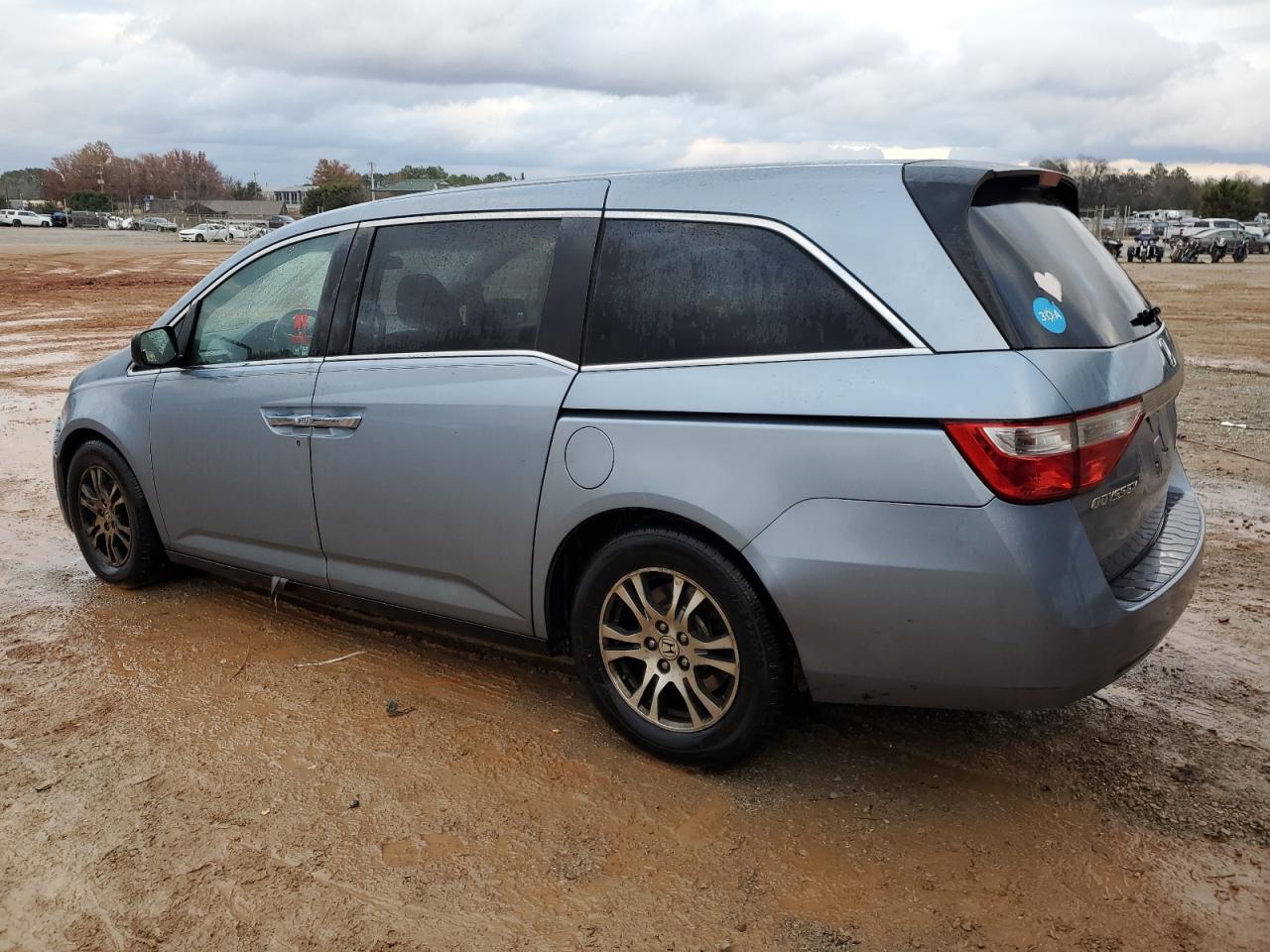 Изображение 2 2011 HONDA ODYSSEY EX 2011 с VIN 5FNRL5H48BB028460