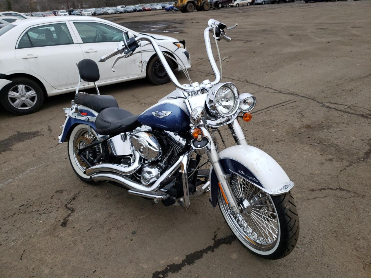 Image 1 of 2015 HARLEY-DAVIDSON FLSTN SOFTAIL DELUXE 2015 with VIN 1HD1JDV14FB030169