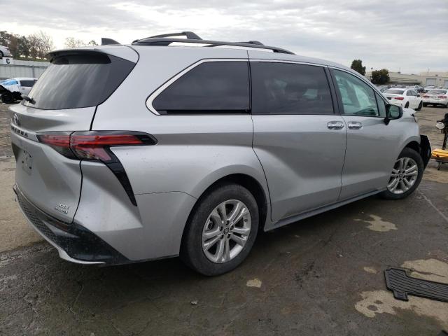 Image 3 of 2022 TOYOTA SIENNA XSE 2022 with VIN 5TDDSKFC4NS061025