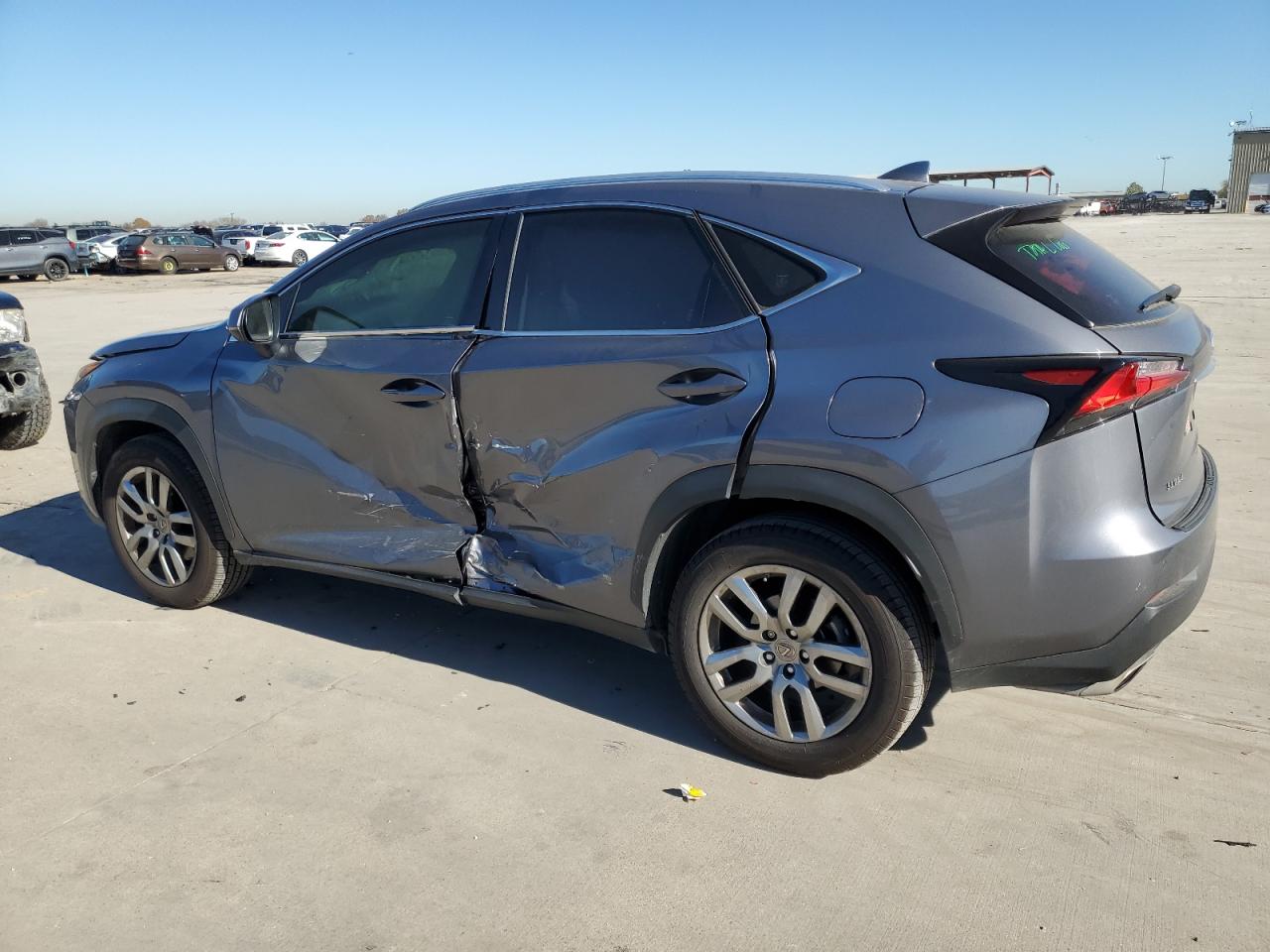 Изображение 2 2016 LEXUS NX 200T BASE 2016 с VIN JTJYARBZ1G2050062