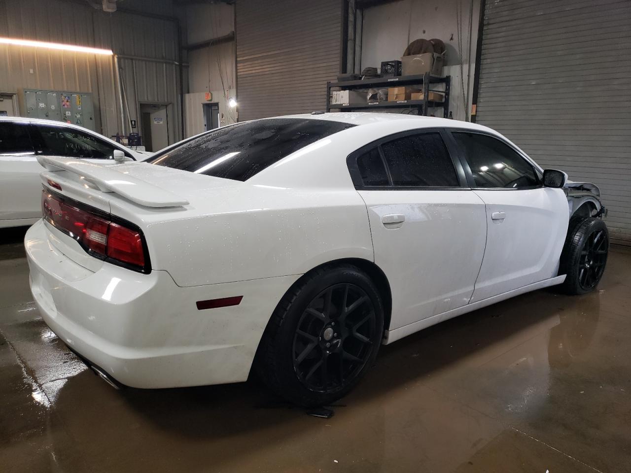Image 3 of 2013 DODGE CHARGER SXT 2013 with VIN 2C3CDXHG2DH525627