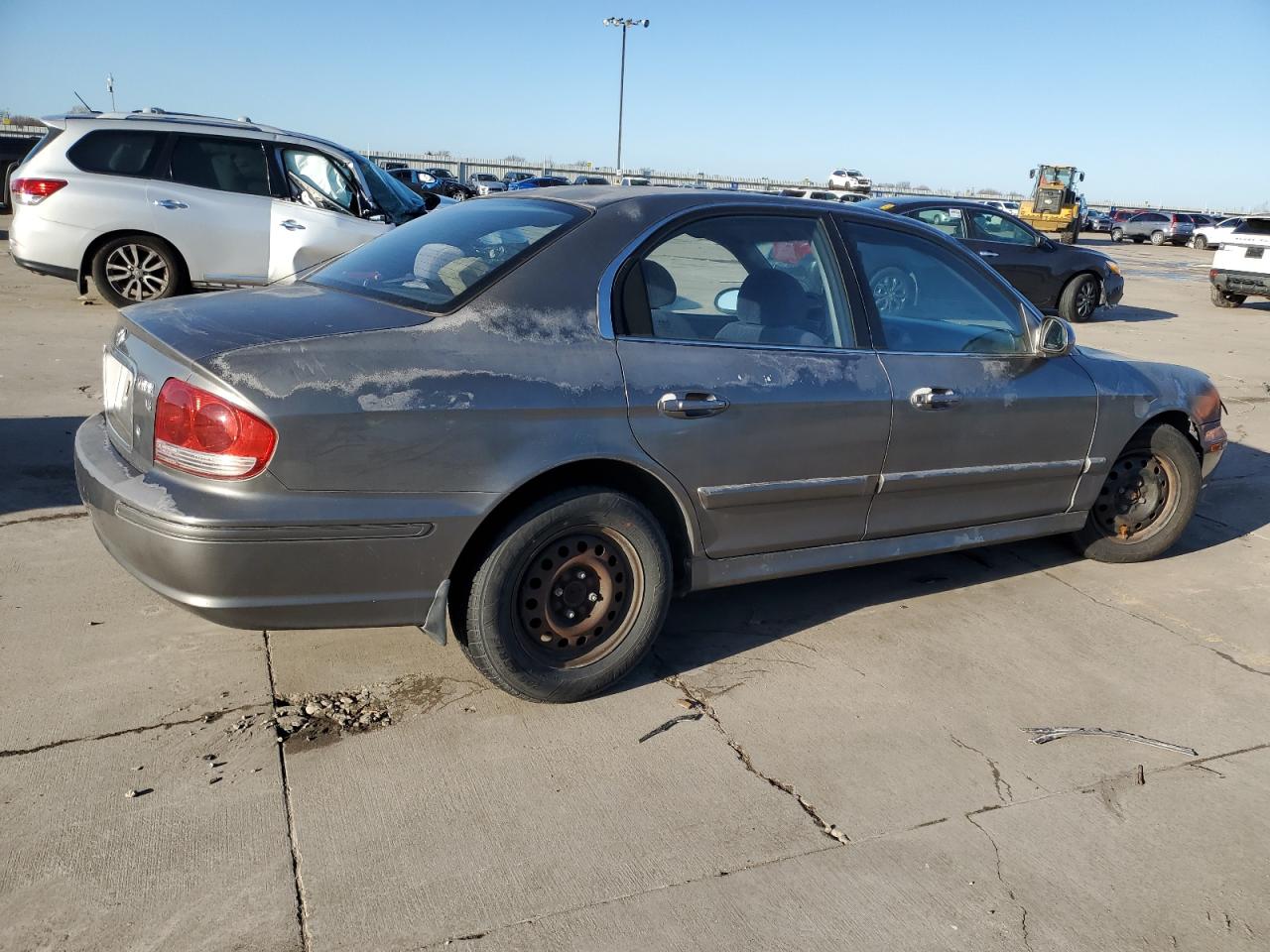 Obraz 3 z 2004 HYUNDAI SONATA GL 2004 z VIN KMHWF25H94A983369