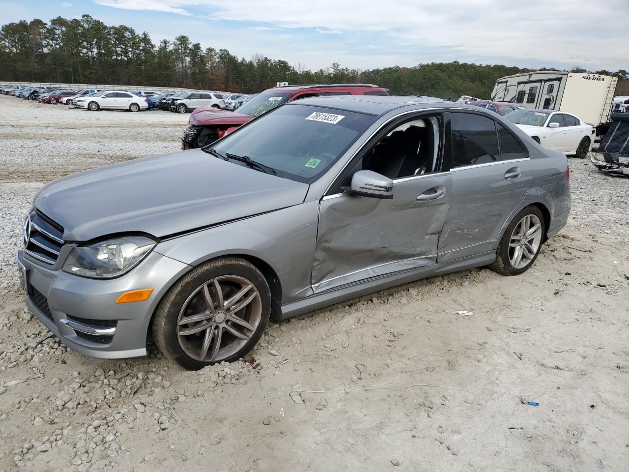 Изображение 1 2014 MERCEDES-BENZ C 250 2014 с VIN WDDGF4HB1EA942740