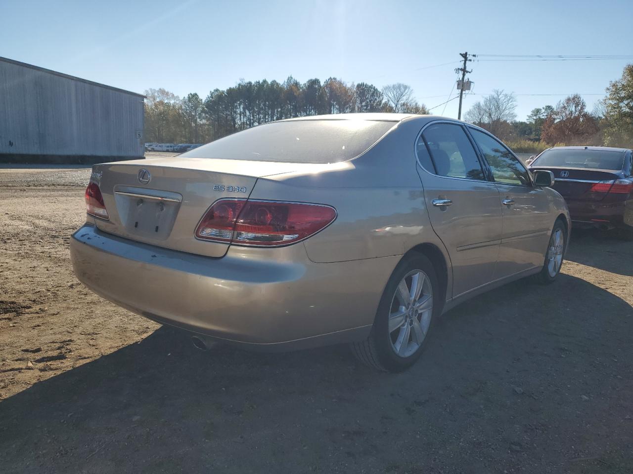 Image 3 of 2005 LEXUS ES 330 2005 with VIN JTHBA30G855139998