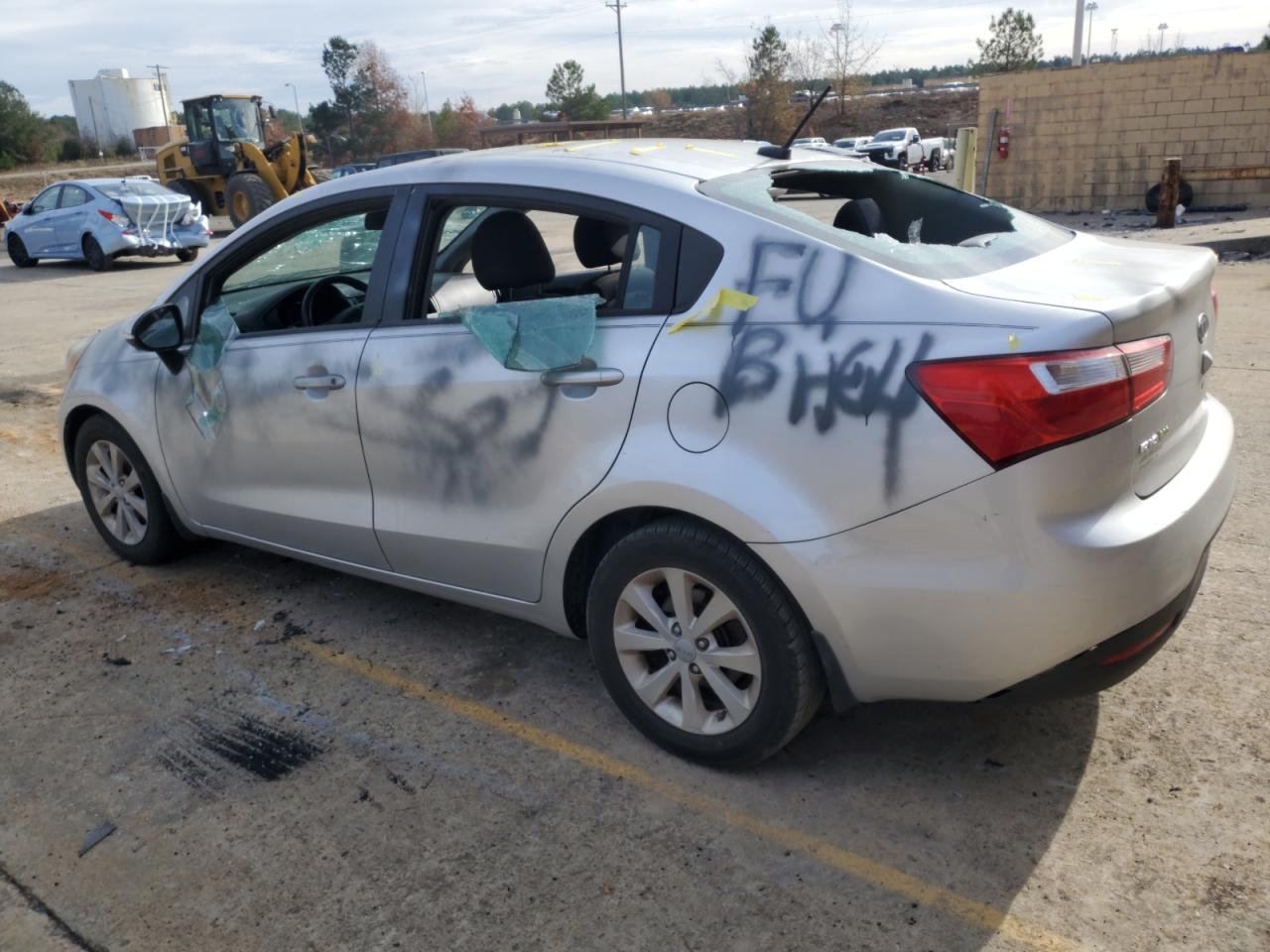 Image 2 of 2013 KIA RIO EX 2013 with VIN KNADN4A39D6117207