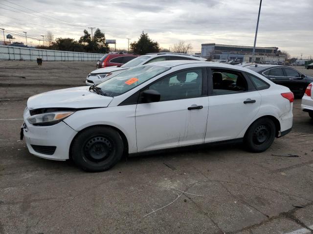 Изображение 1 2016 FORD FOCUS S 2016 с VIN 1FADP3E29GL394492