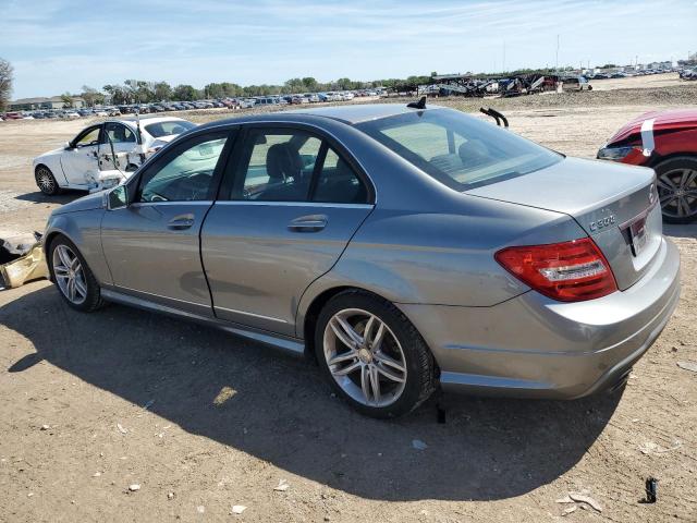 Obraz 2 z 2012 MERCEDES-BENZ C 300 4MATIC 2012 z VIN WDDGF8BB9CR240759