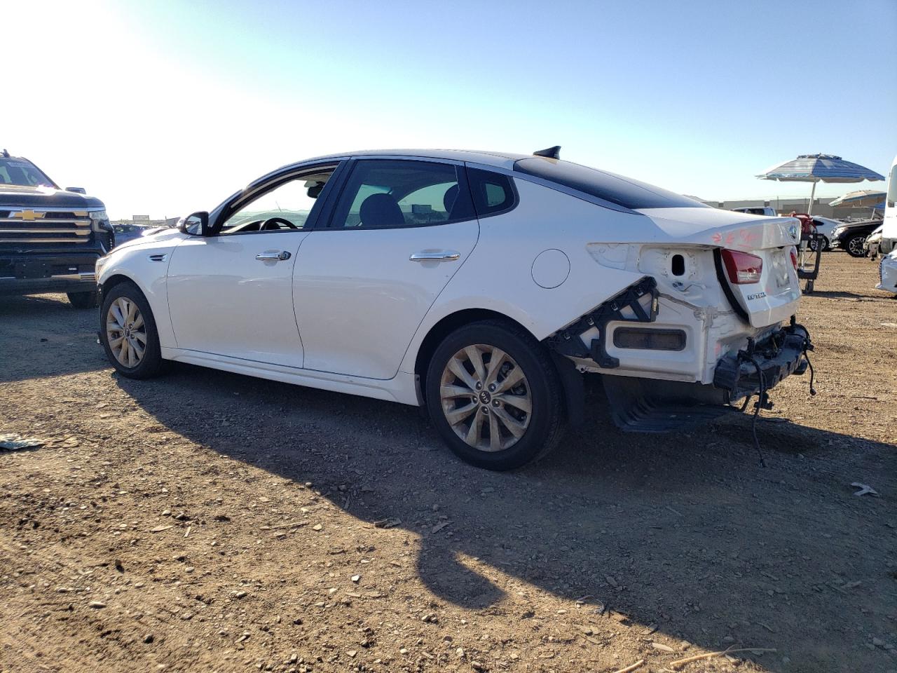 Obraz 2 z 2016 KIA OPTIMA EX 2016 z VIN 5XXGU4L32GG112694