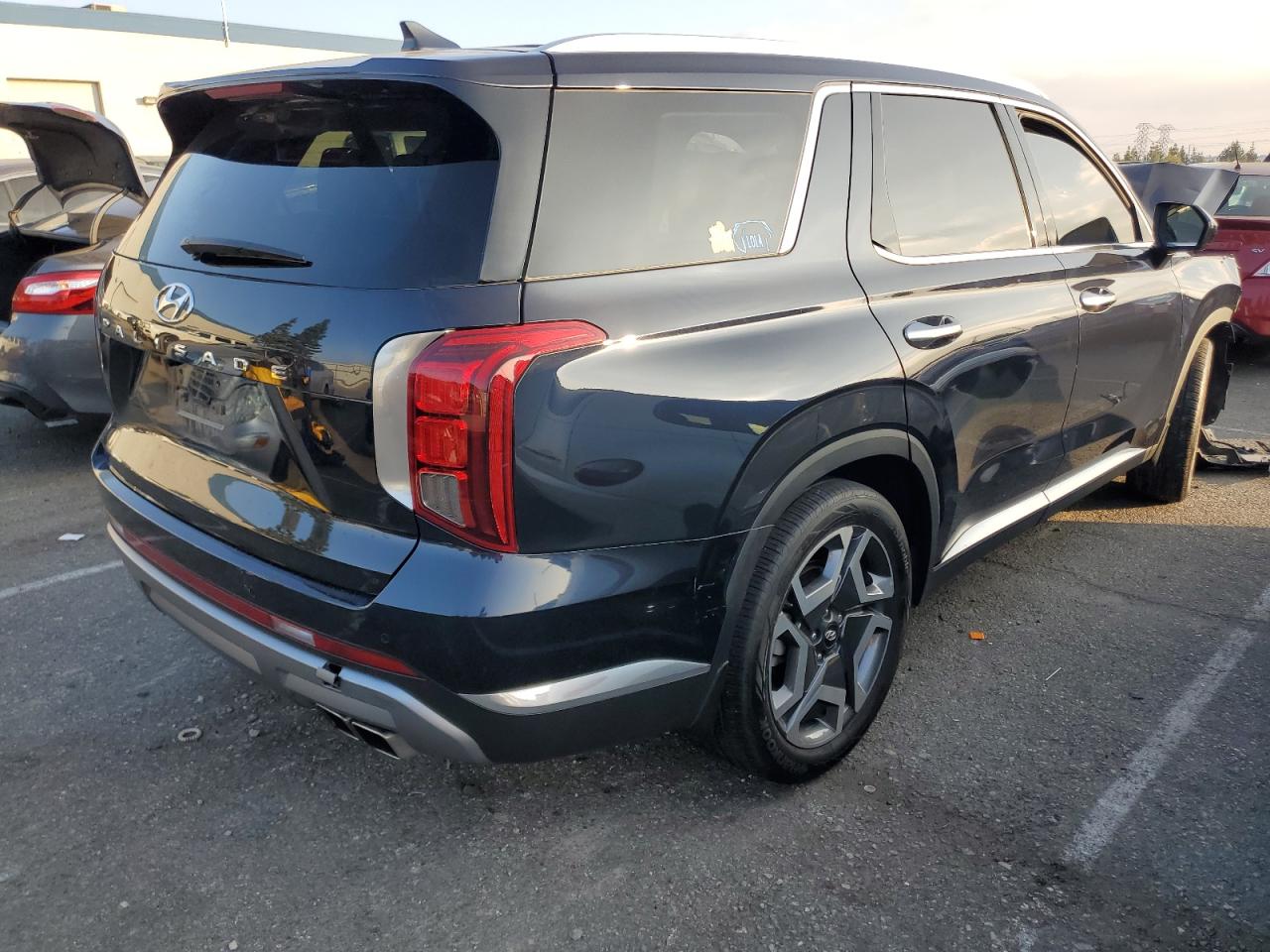 Obraz 3 z 2023 HYUNDAI PALISADE LIMITED 2023 z VIN KM8R54GE3PU558229