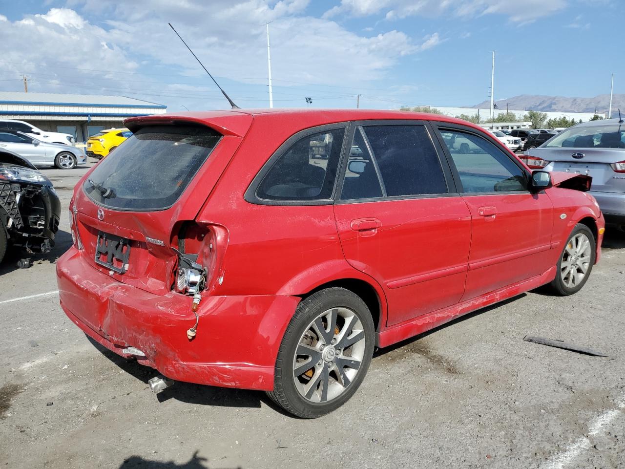 Изображение 3 2003 MAZDA PROTEGE PR5 2003 с VIN JM1BJ245731152542