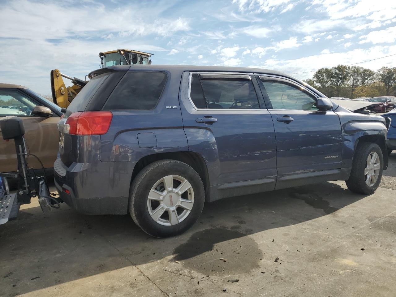 Image 3 of 2013 GMC TERRAIN SLE 2013 with VIN 2GKALMEK0D6369195