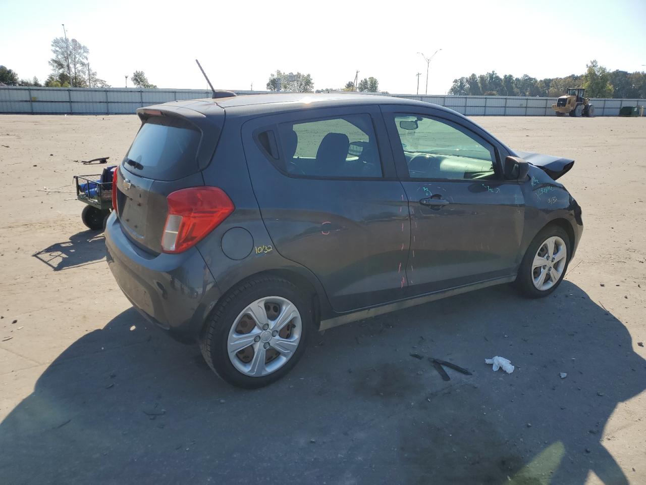 Image 3 of Chevrolet Spark Ls 2019 with VIN KL8CB6SA5KC751332