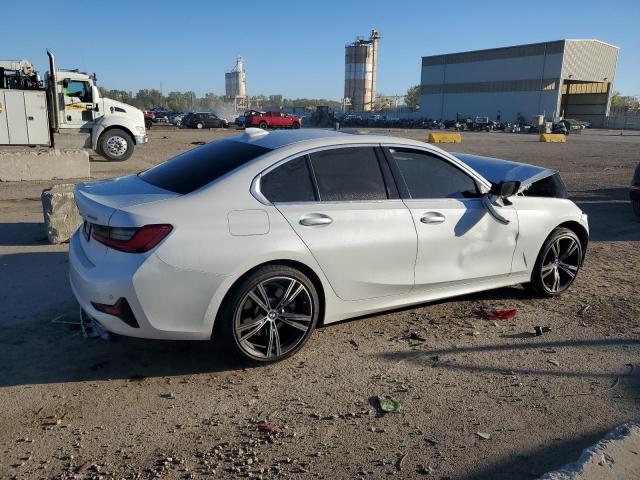 Obraz 3 z 2021 BMW 330XI  2021 z VIN 3MW5R7J04M8B88291