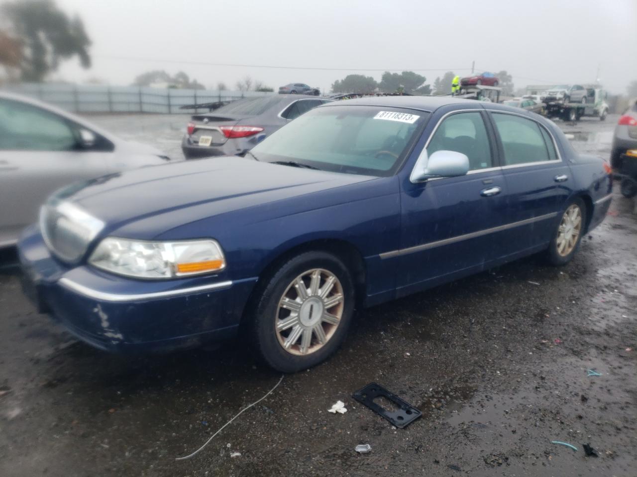 Изображение 2009 LINCOLN TOWN CAR SIGNATURE LIMITED 2009