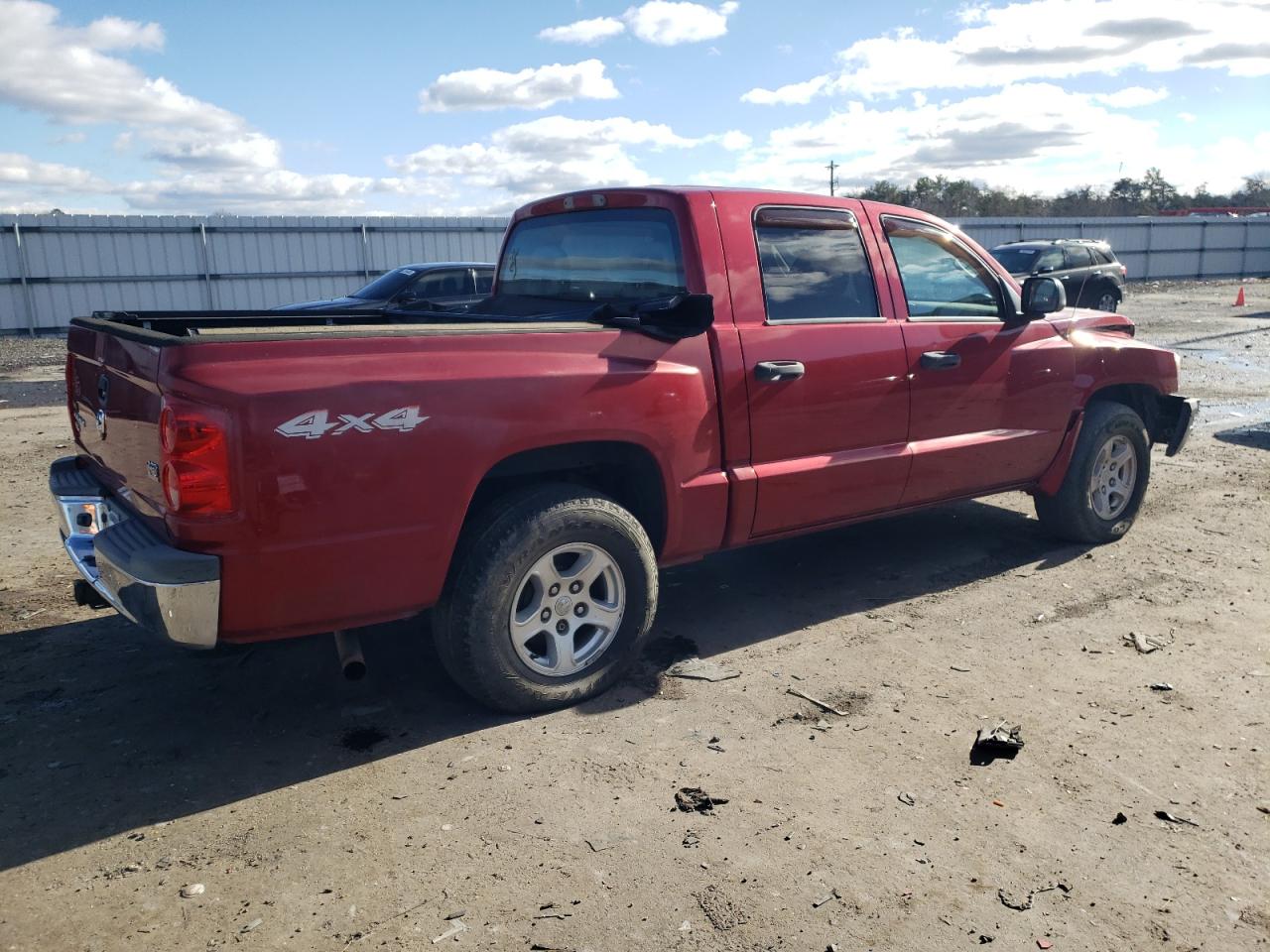 Изображение 3 2006 DODGE DAKOTA QUAD SLT 2006 с VIN 1D7HW48N46S518642