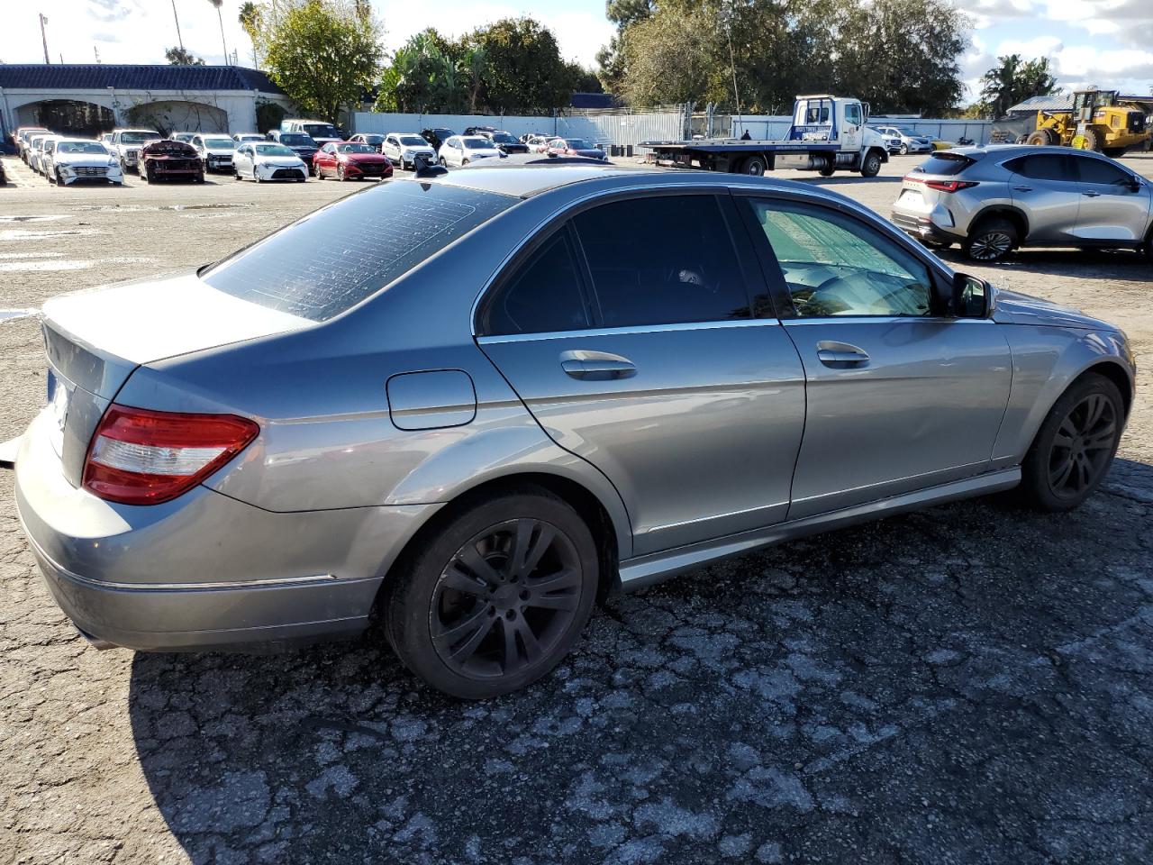 Image 3 of 2008 MERCEDES-BENZ C 300 2008 with VIN WDDGF54X18F064757