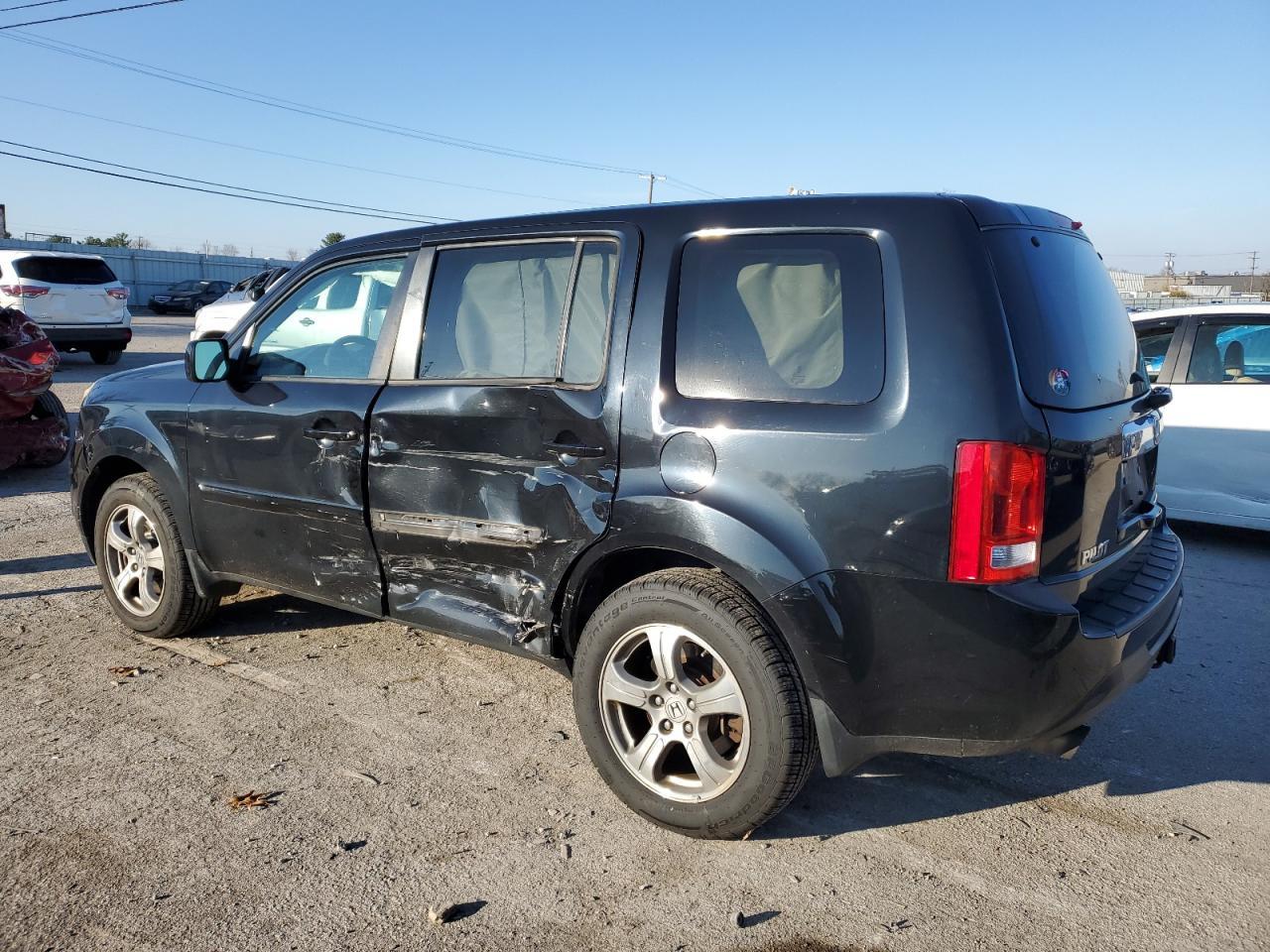 Image 2 of 2013 HONDA PILOT EX 2013 with VIN 5FNYF4H46DB045712