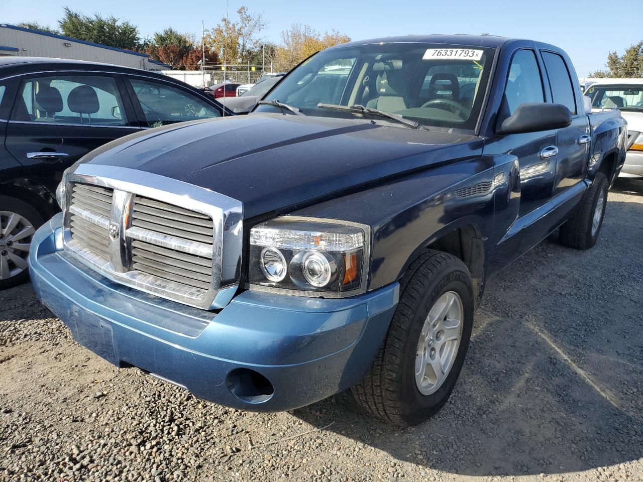 2005 DODGE DAKOTA QUAD SLT 2005 image