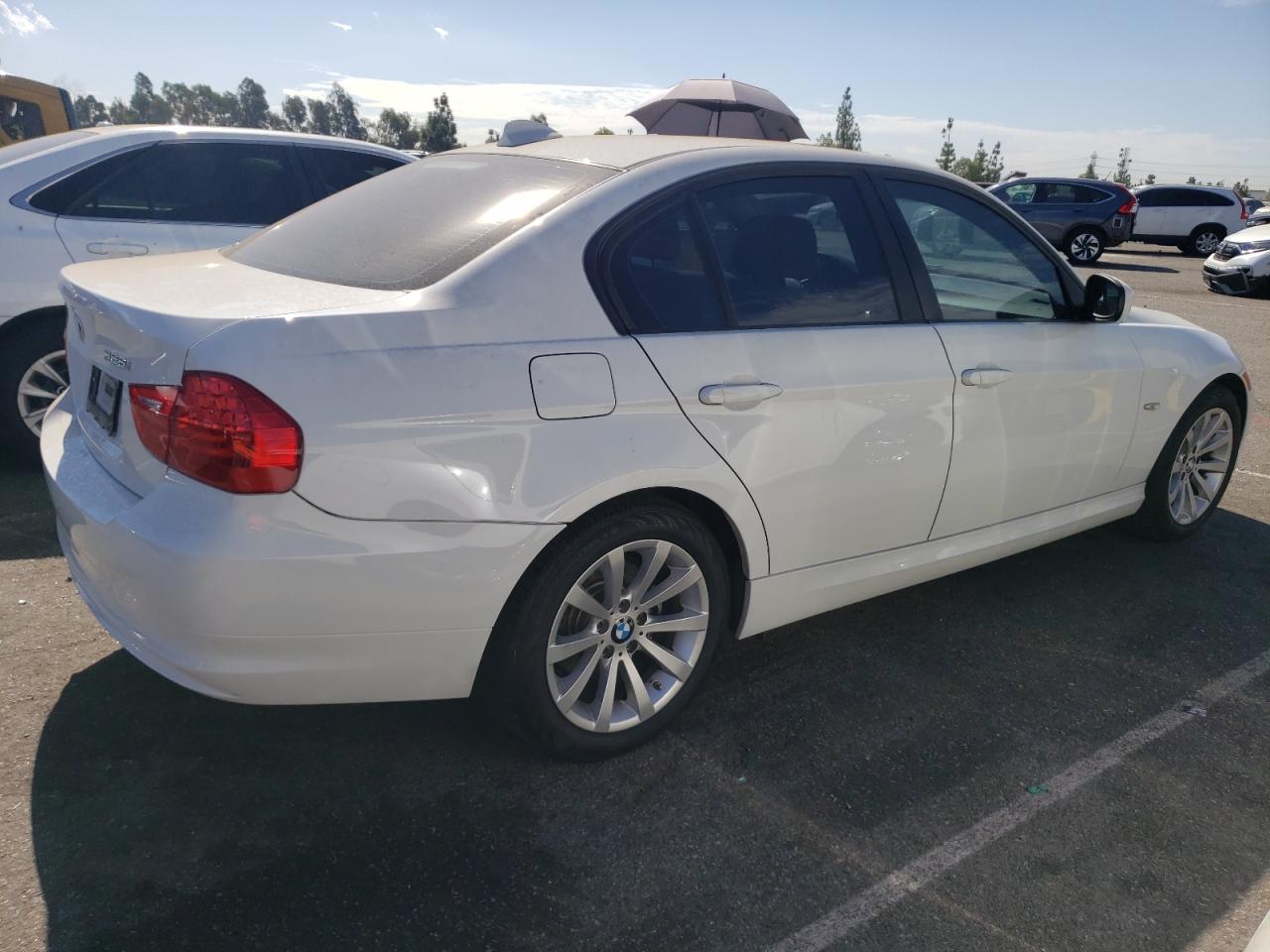 Obraz 3 z 2011 BMW 328 I SULEV 2011 z VIN WBAPH5G53BNM77949