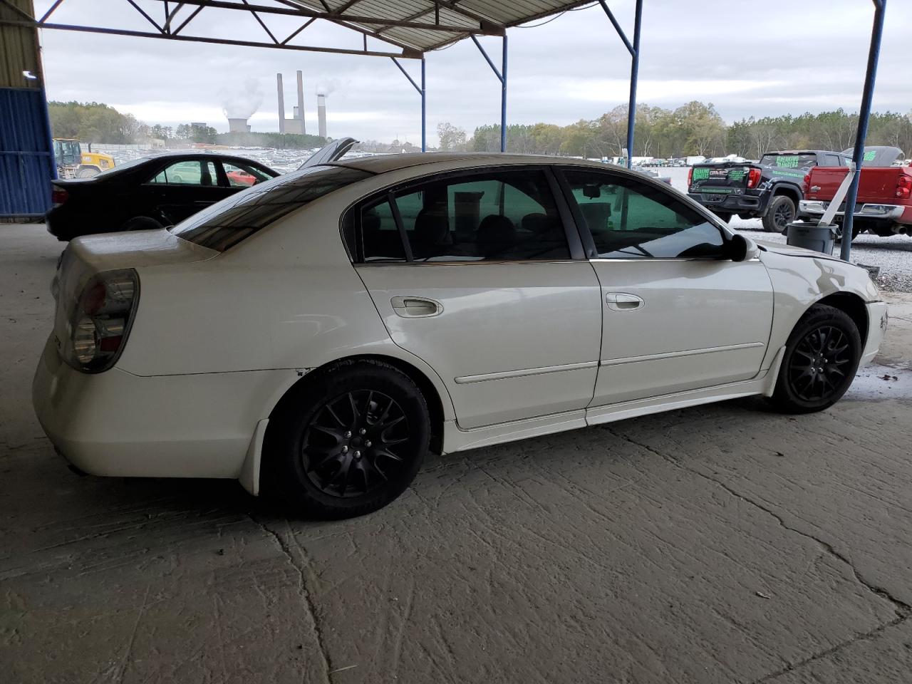 Image 3 of 2005 NISSAN ALTIMA S 2005 with VIN 1N4AL11D15C239880