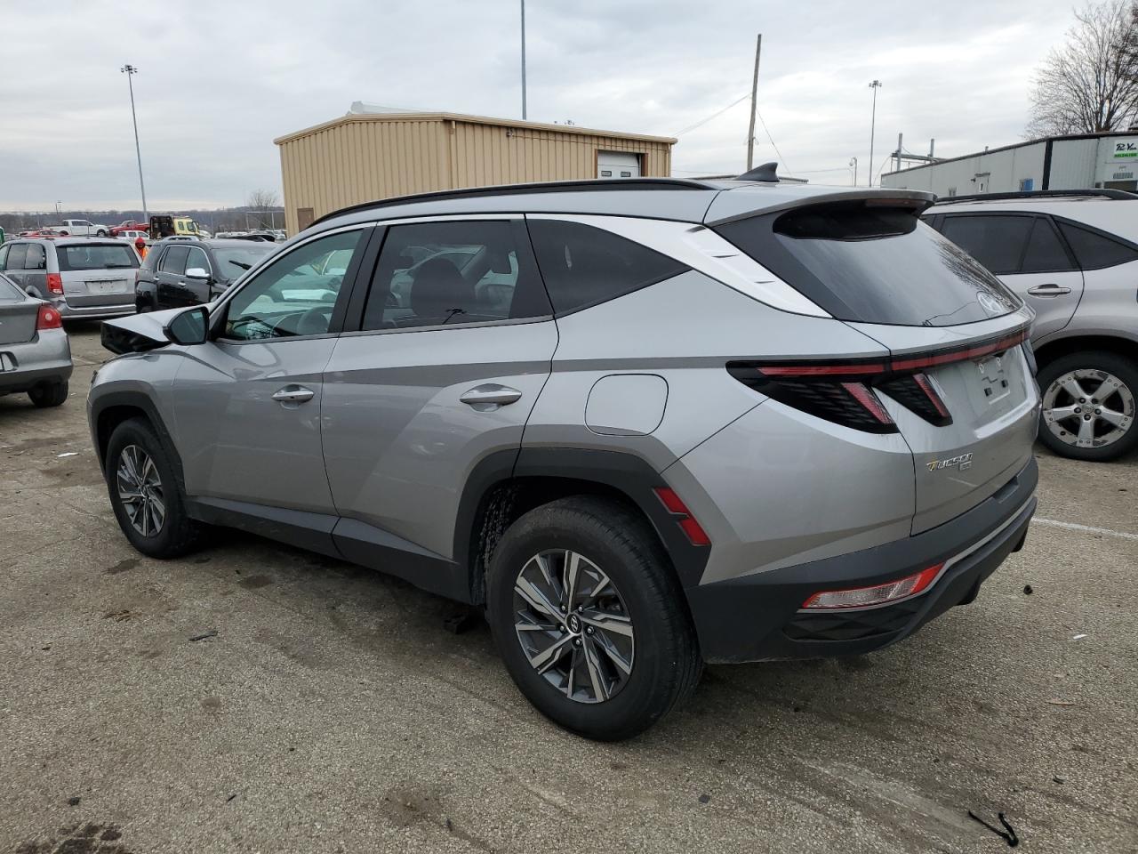 Изображение 2 2022 HYUNDAI TUCSON BLUE 2022 с VIN KM8JBCA17NU011449