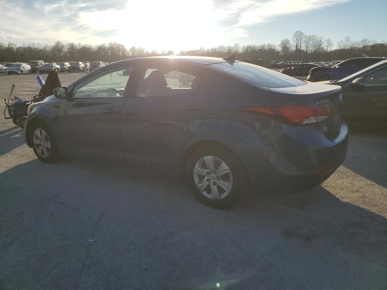 Obraz 2 z 2016 HYUNDAI ELANTRA SE 2016 z VIN KMHDH4AE6GU502540