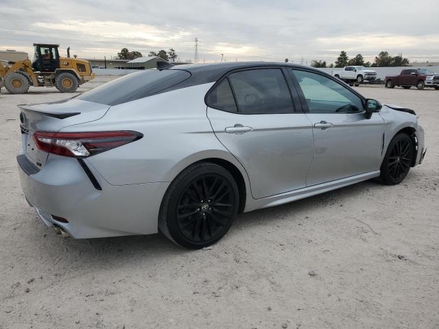 Obraz 3 z 2021 TOYOTA CAMRY XSE 2021 z VIN 4T1K61AK6MU479404