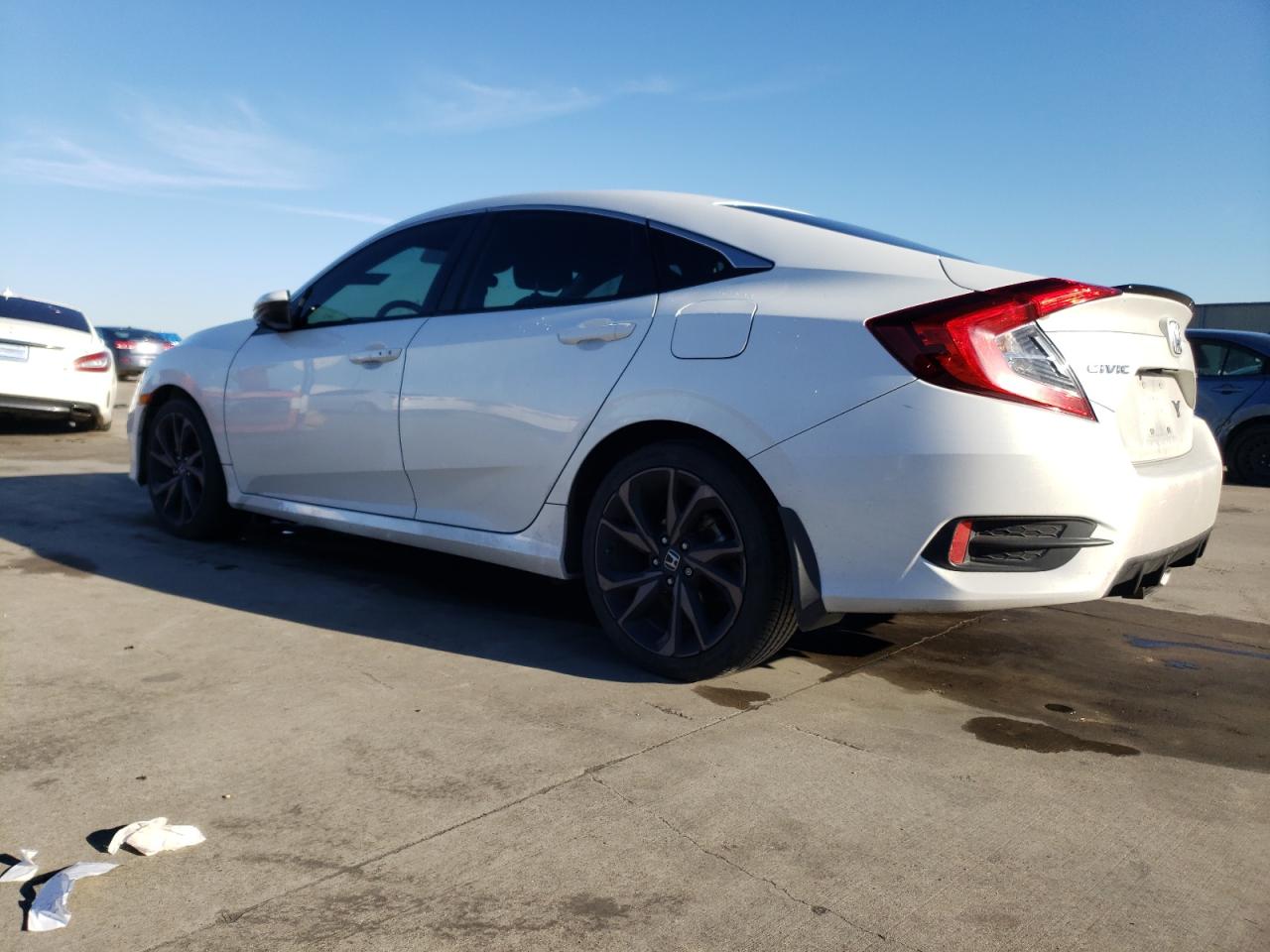 Изображение 2 2020 HONDA CIVIC SPORT 2020 с VIN 19XFC2F82LE018277