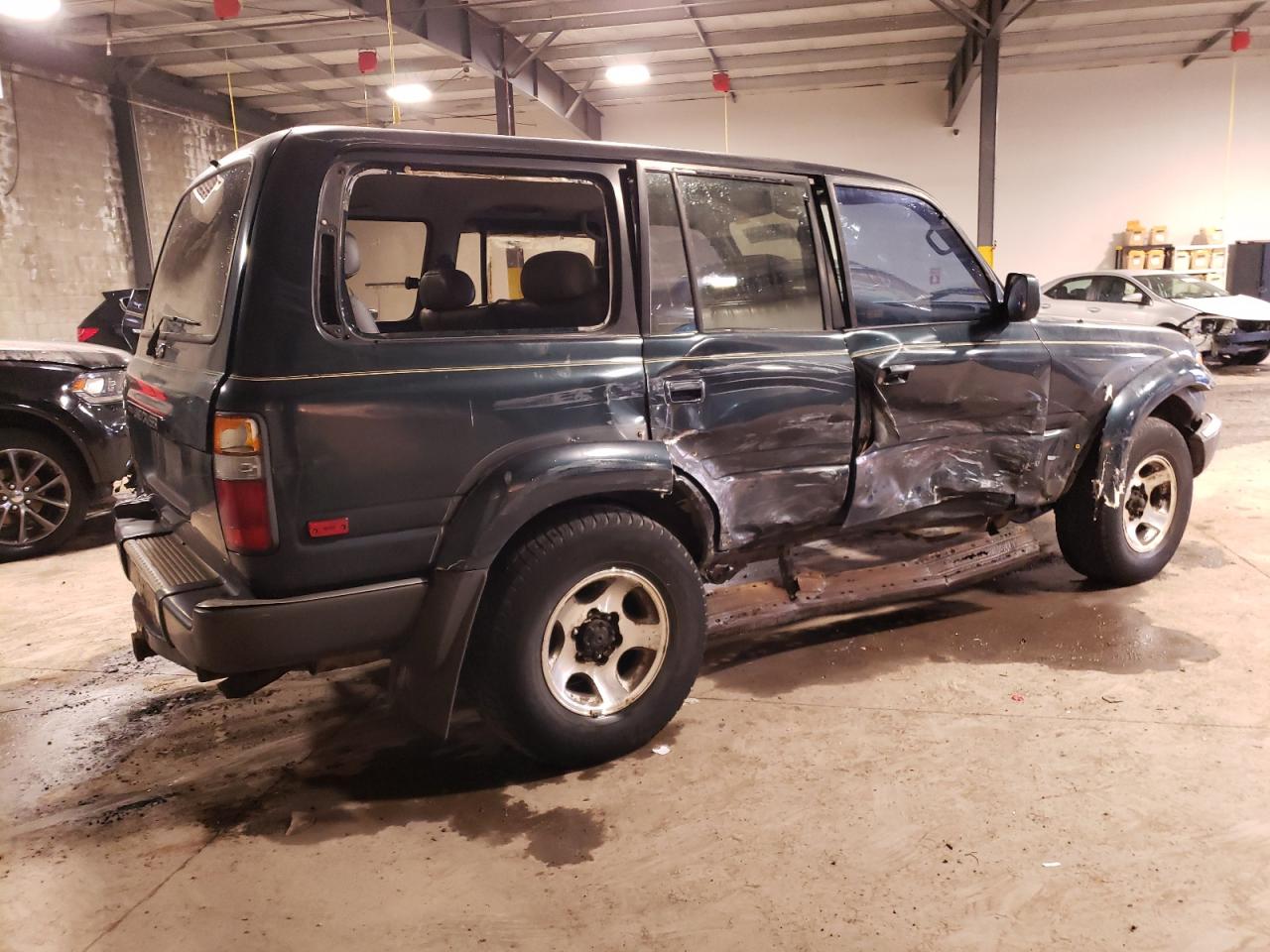 Image 3 of 1994 TOYOTA LAND CRUISER DJ81 1994 with VIN JT3DJ81WXR0083499