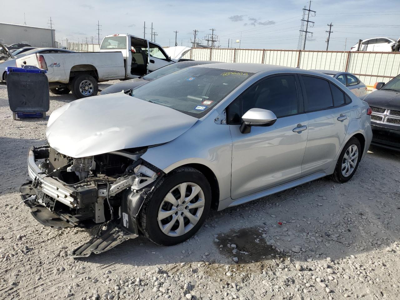 Изображение 1 2020 TOYOTA COROLLA LE 2020 с VIN 5YFEPRAE1LP128743