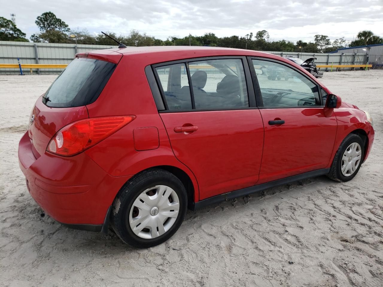Image 3 of 2010 NISSAN VERSA S 2010 with VIN 3N1BC1CP4AL389408