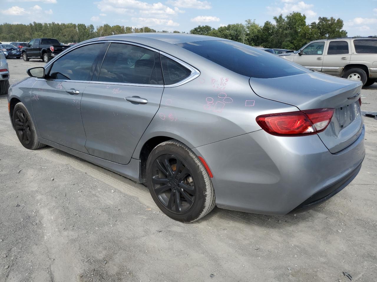 Изображение 2 2016 CHRYSLER 200 LX 2016 с VIN 1C3CCCFB3GN195169
