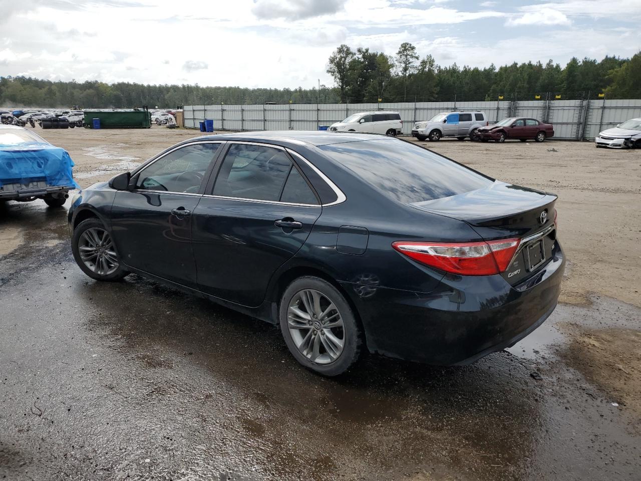 Image 2 of 2016 TOYOTA CAMRY LE 2016 with VIN 4T1BF1FK4GU254346