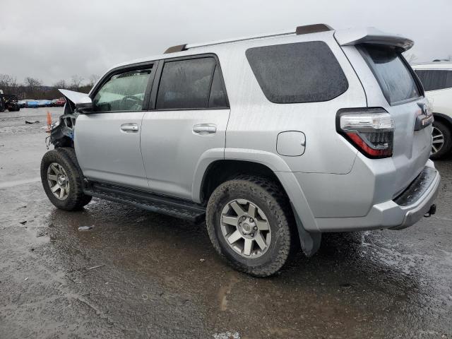 Изображение 2 2016 TOYOTA 4RUNNER SR5/SR5 PREMIUM 2016 с VIN JTEBU5JR3G5354112