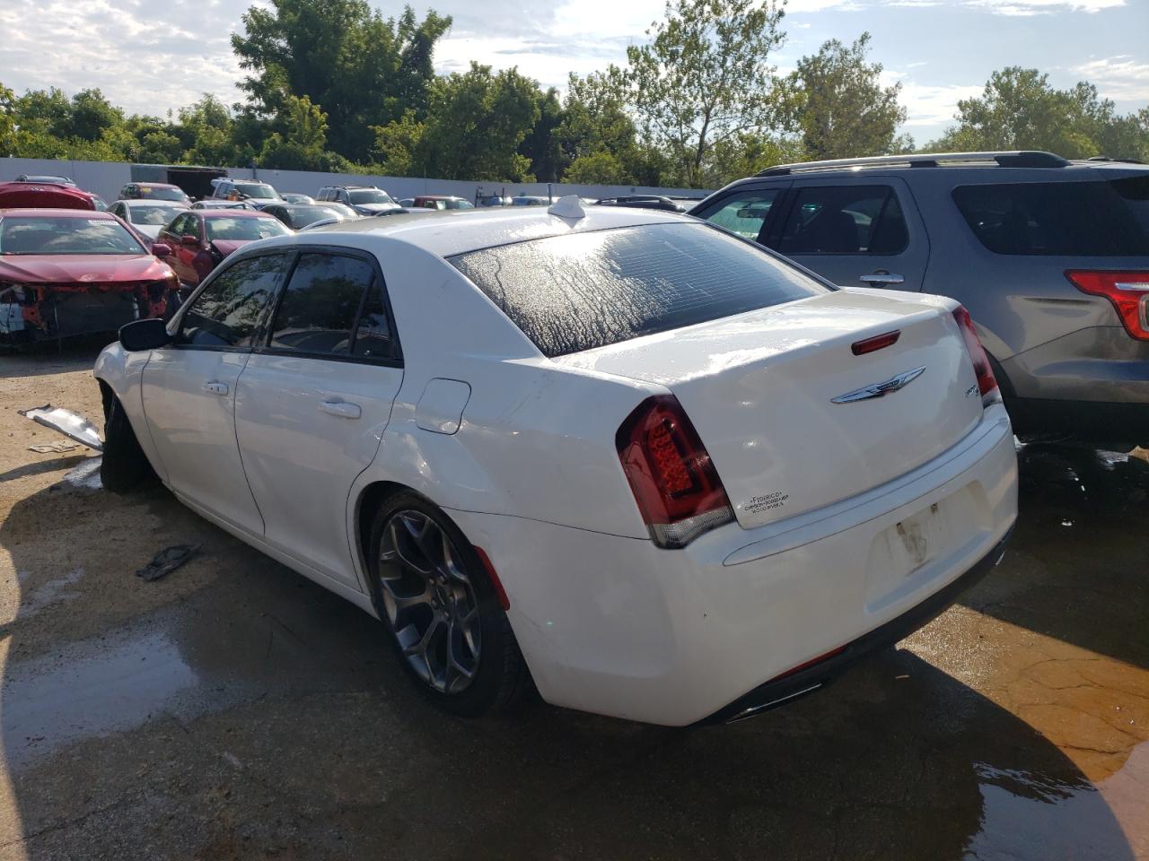 Obraz 2 z 2016 CHRYSLER 300 S 2016 z VIN 2C3CCABG0GH141469