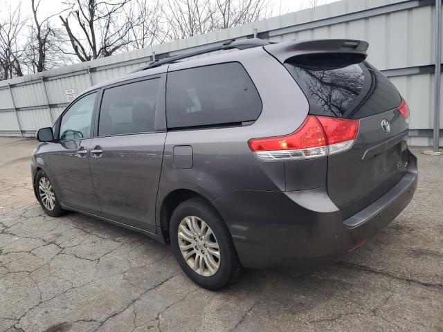 Изображение 2 2011 TOYOTA SIENNA XLE 2011 с VIN 5TDYK3DC6BS036360