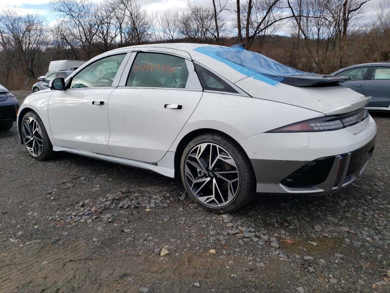 Obraz 2 z 2023 HYUNDAI IONIQ 6 LIMITED 2023 z VIN KMHM54AC2PA052751