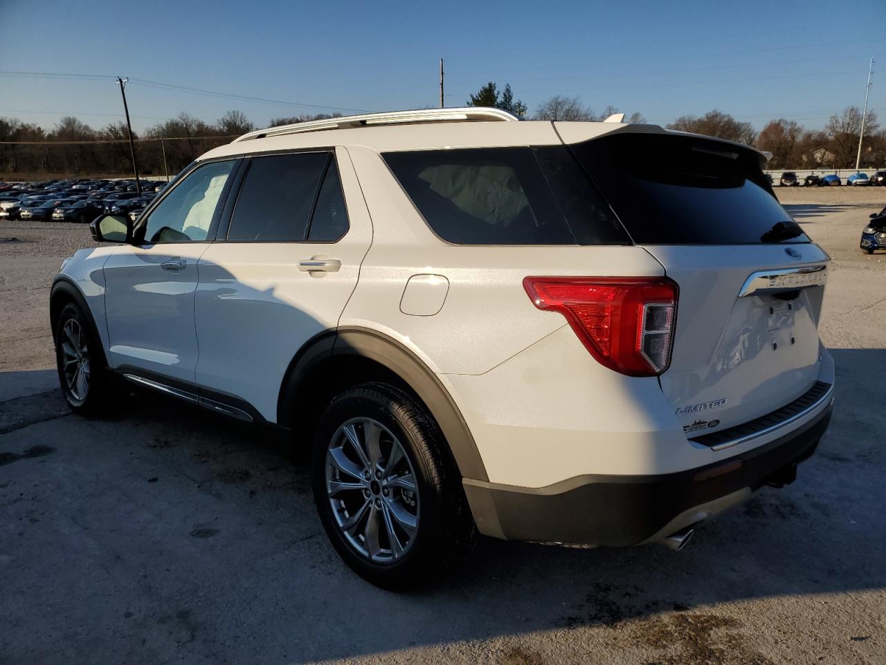 Obraz 2 z 2022 FORD EXPLORER LIMITED 2022 z VIN 1FMSK8FH2NGB23128