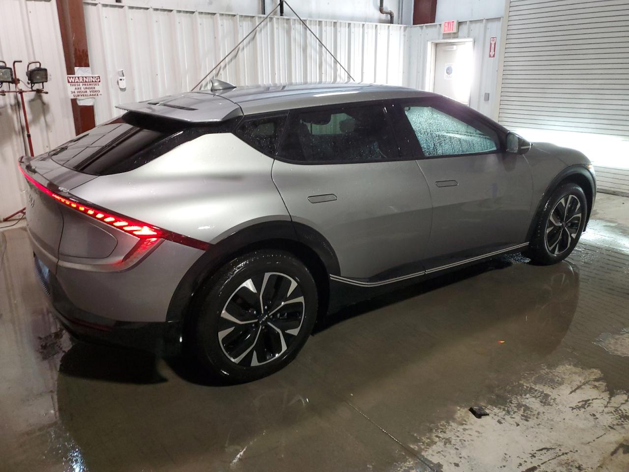 Image 3 of 2023 KIA EV6 LIGHT 2023 with VIN KNDC34LA8P5158468