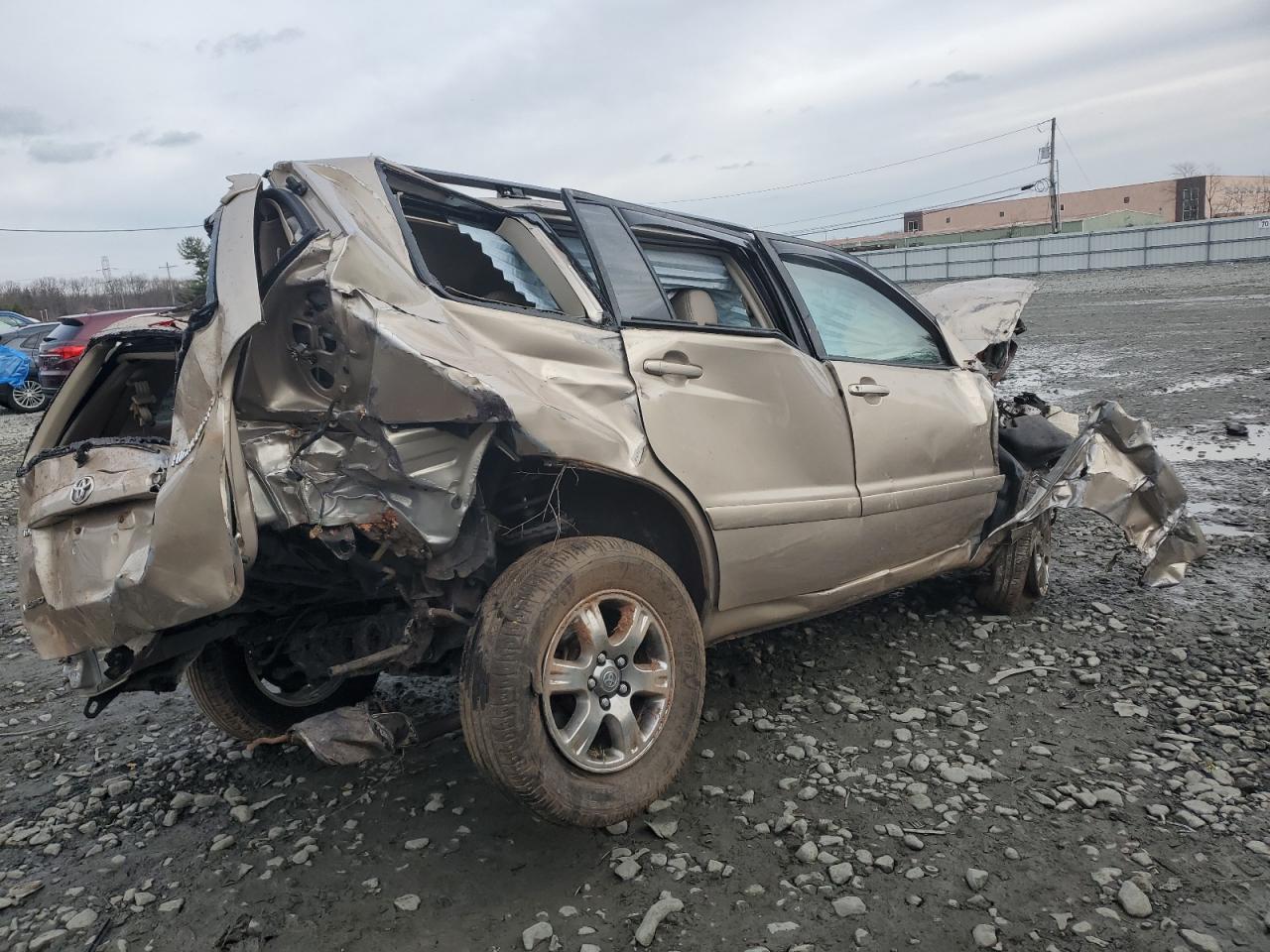 Obraz 3 z 2005 TOYOTA HIGHLANDER LIMITED 2005 z VIN JTEEP21A150117951
