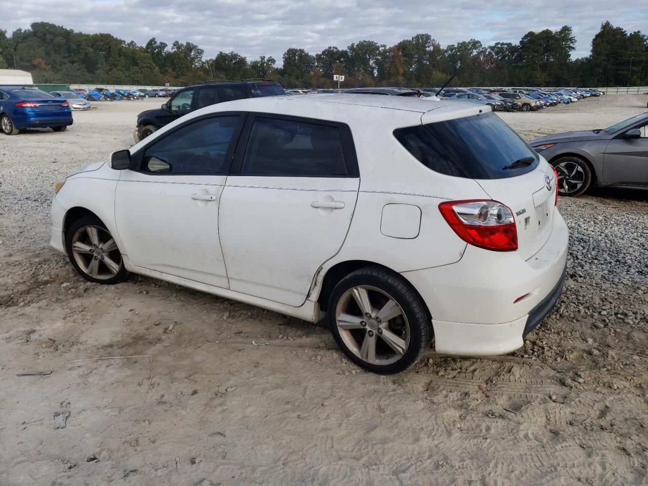 Image 2 of 2009 TOYOTA COROLLA MATRIX S 2009 with VIN 2T1KE40E09C012925