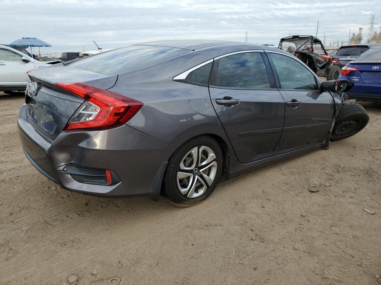 Изображение 3 2017 HONDA CIVIC LX 2017 с VIN 19XFC2F56HE075899