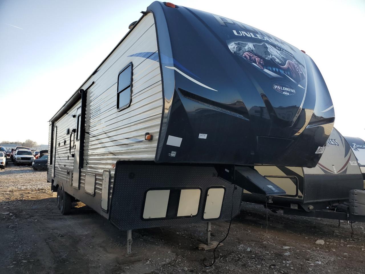 Image 1 of 2019 PUMA TRAILER 2019 with VIN 4X4FPTN26KP074755