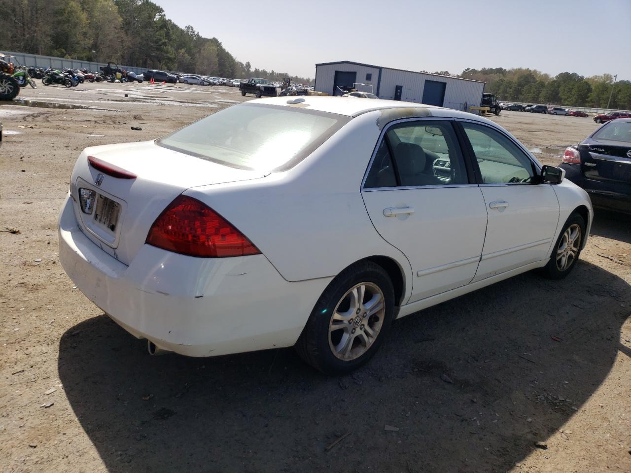 Image 3 of 2006 HONDA ACCORD EX 2006 with VIN 1HGCM56846A086428