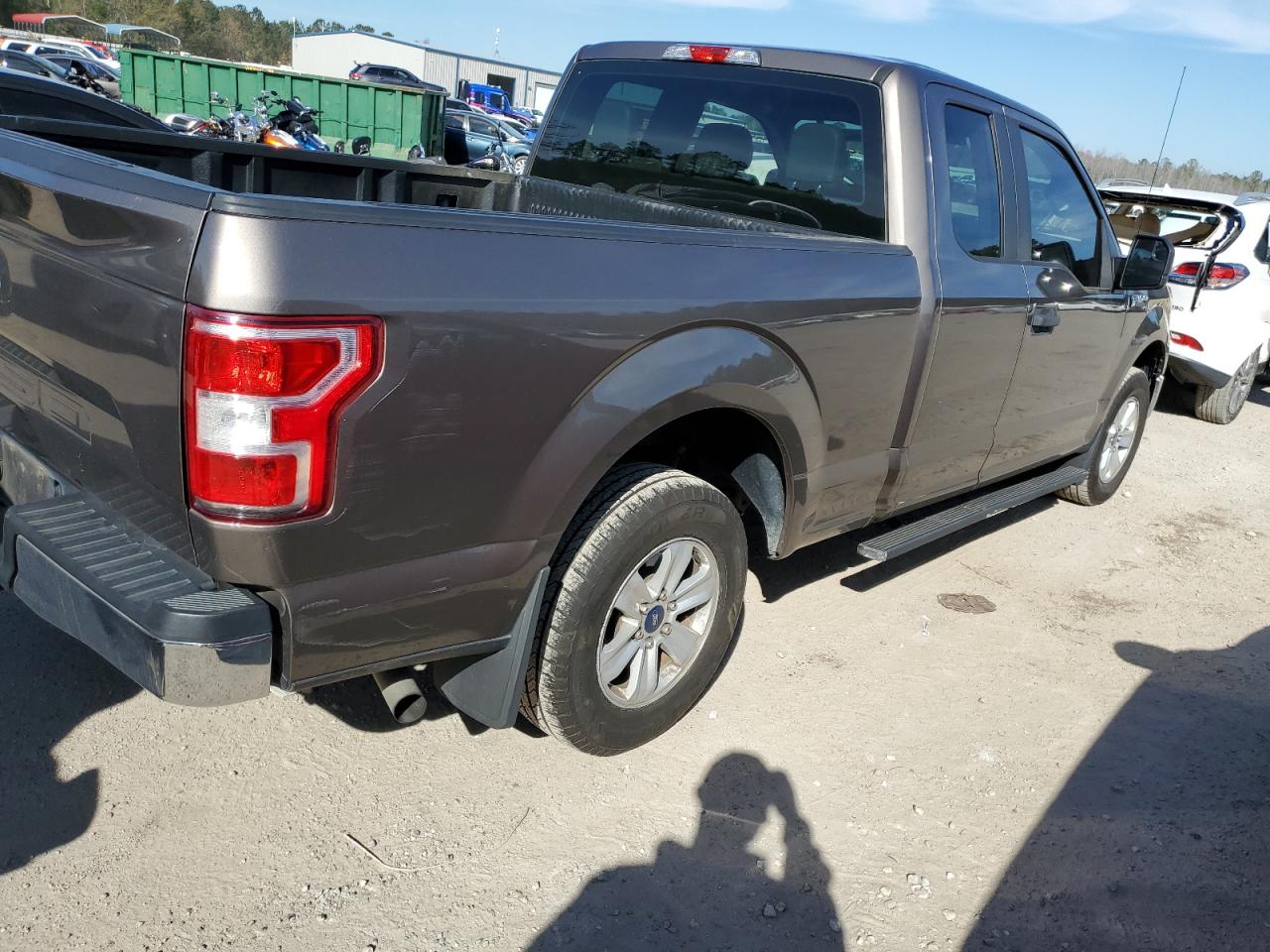 Изображение 3 2018 FORD F150 SUPER CAB 2018 с VIN 1FTEX1CB4JFD93245