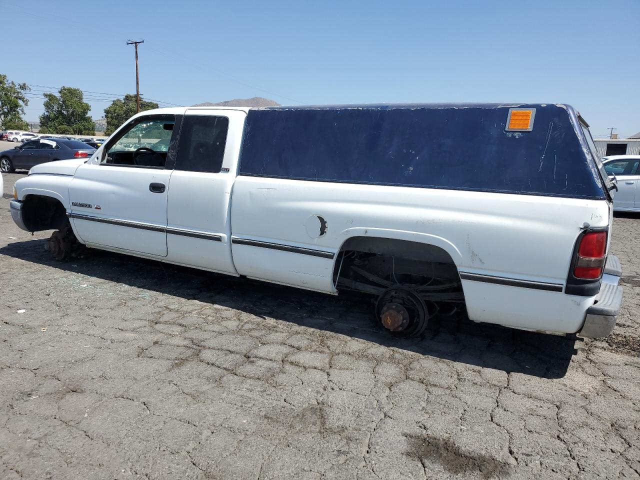 Изображение 2 1997 DODGE RAM 2500  1997 с VIN 3B7KC23W6VM540243
